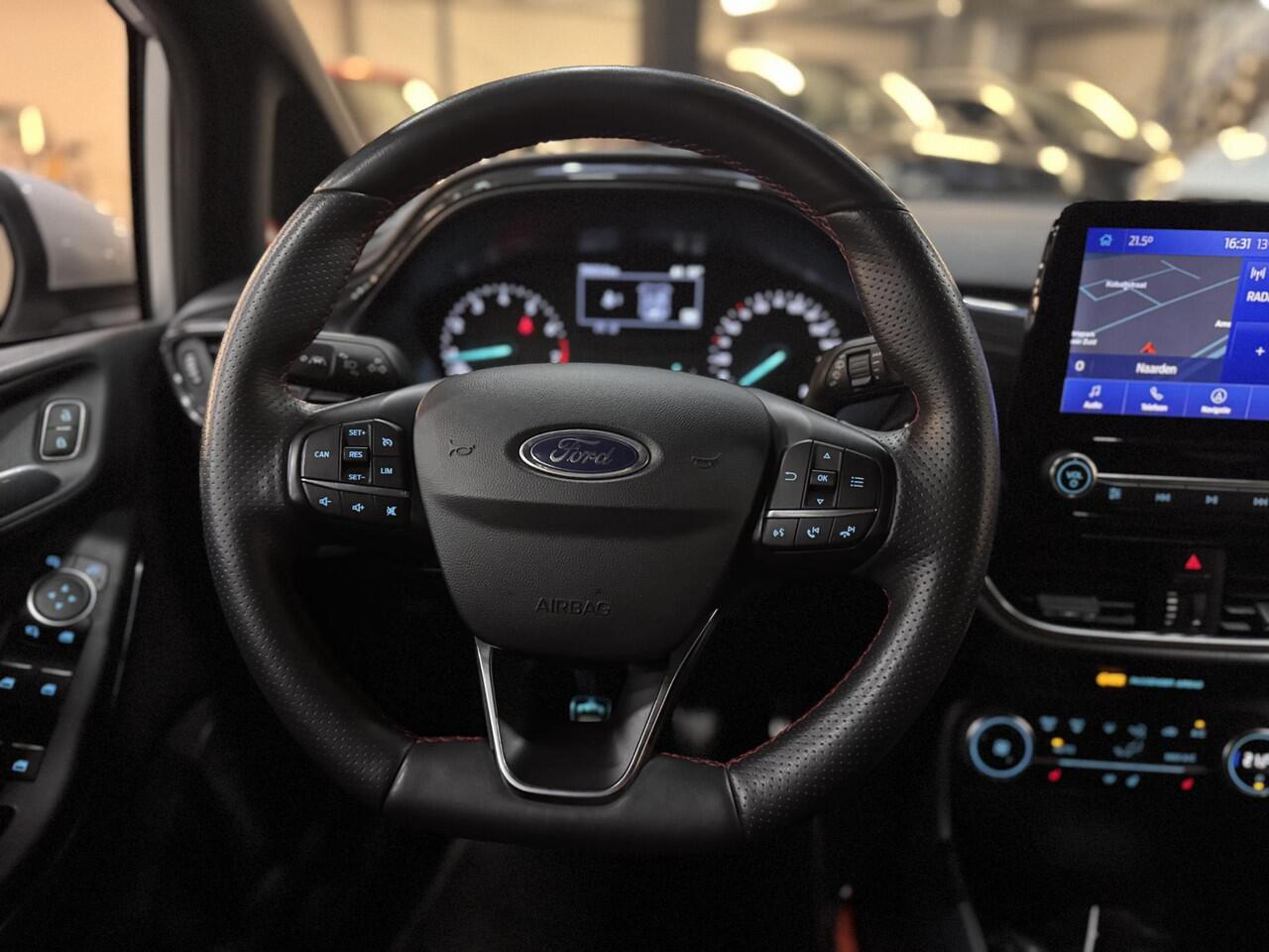 Ford FIESTA 95pk ST-Line Navi Climat Cruise Winter pack ST Dakspoiler Privacy Glass Dealeronderhouden