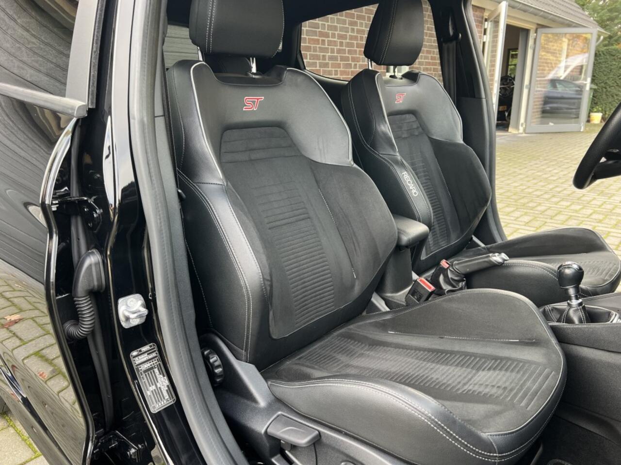 Ford FIESTA ST-3 1.5 Ecoboost 200 PK LED B-O Carplay Keyless