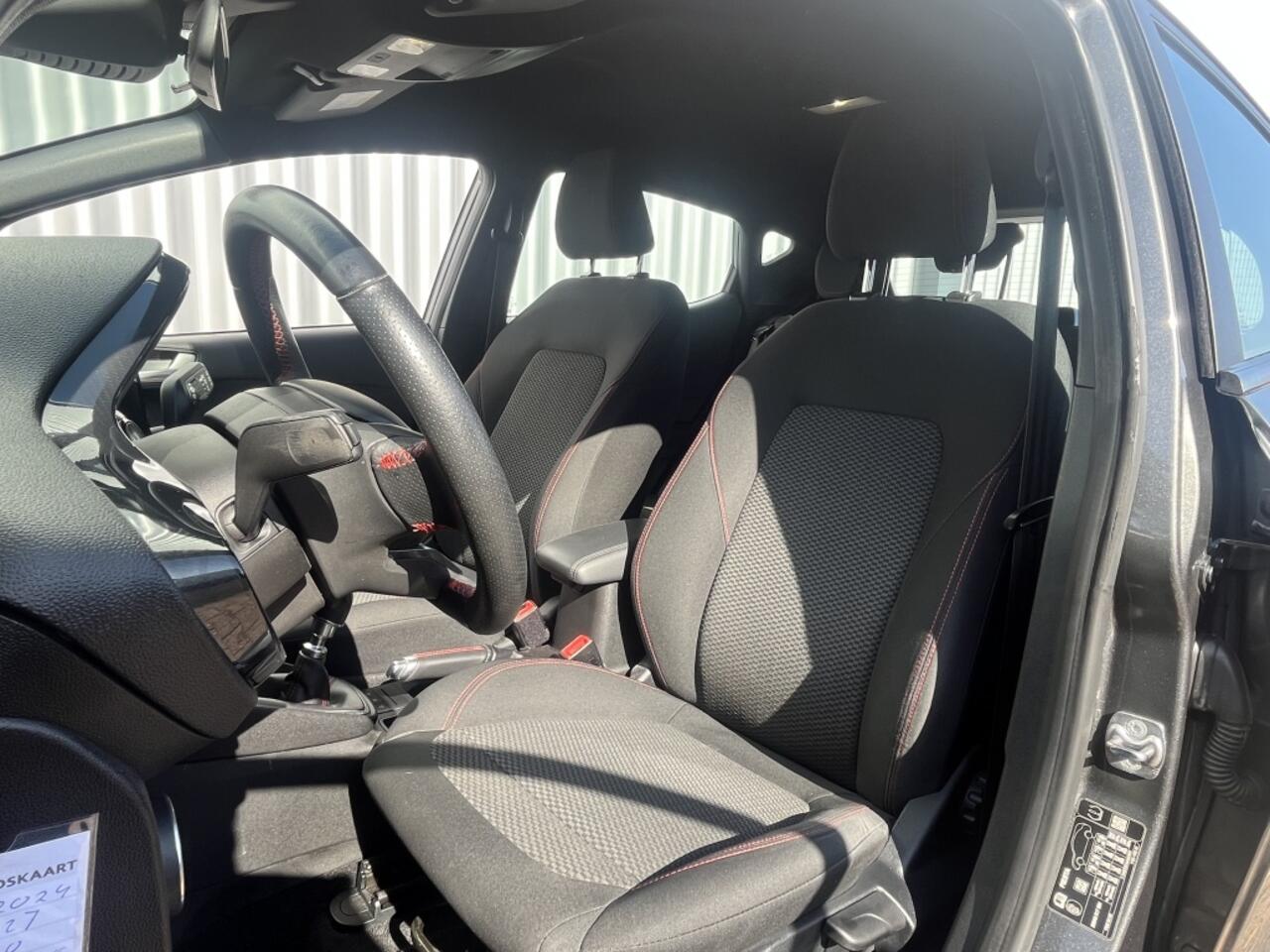 Ford FIESTA 1.0 EcoBoost ST-Line | Navigatie | Voorruit verwarming
