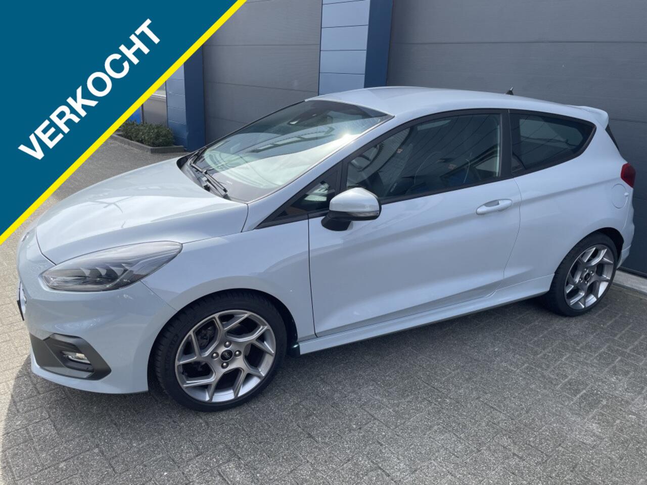 Ford FIESTA 1.5EcoB ST-200PK Navi Camera DealerOh 71.000km!!