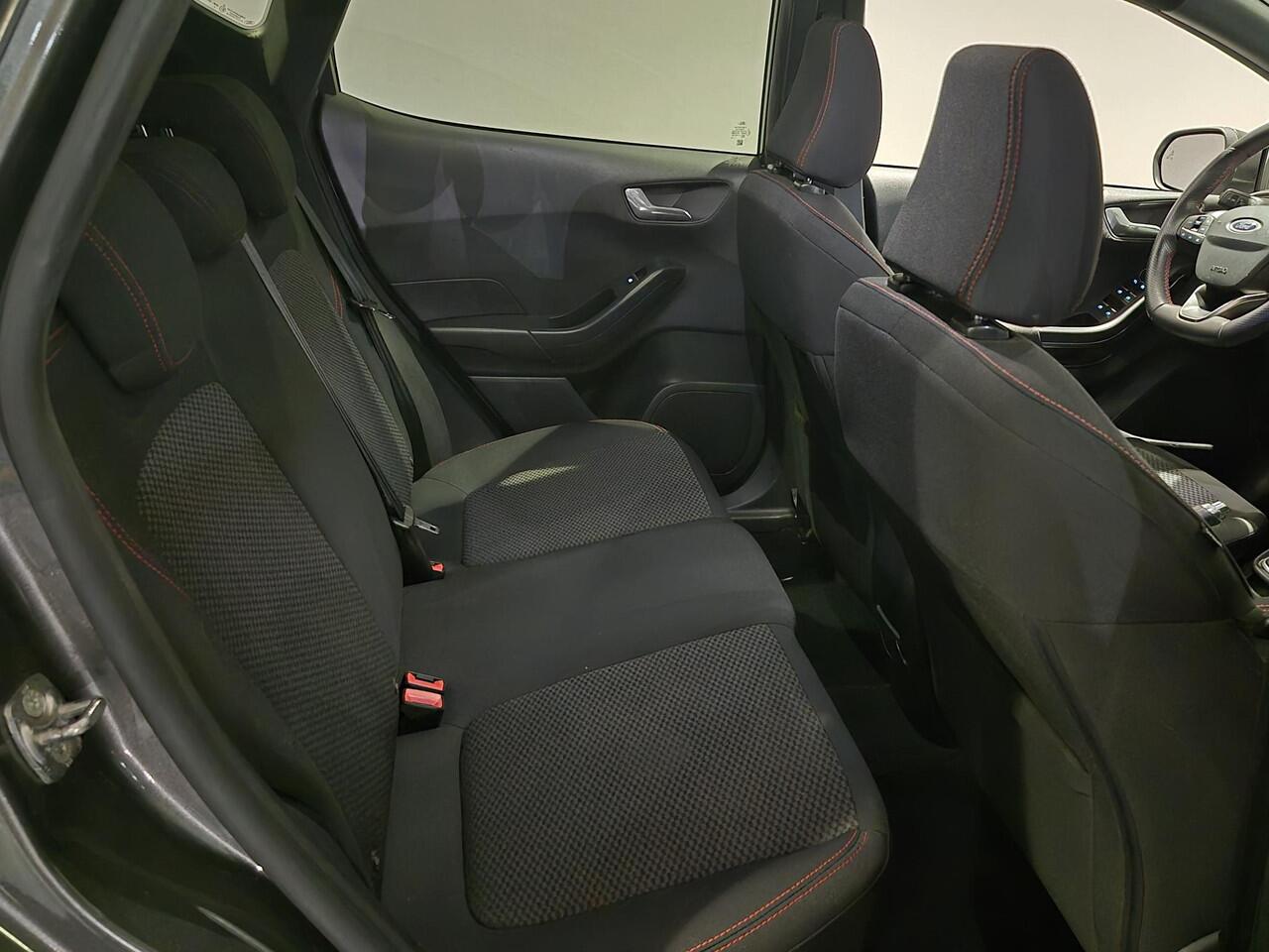 Ford FIESTA 1.0 EcoBoost ST-Line 140PK | Camera | Cruise control | Android auto / Apple carplay