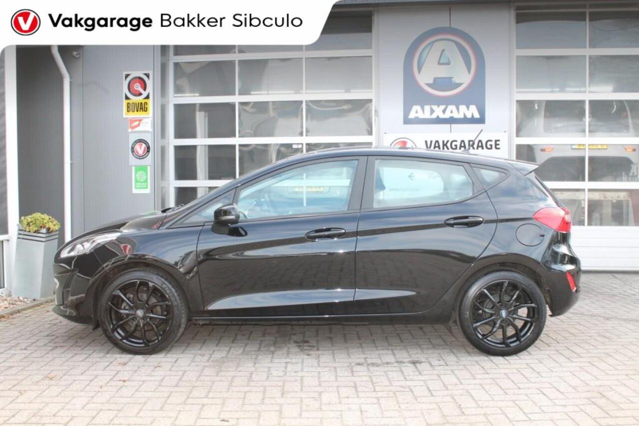 Ford FIESTA 1.1 TREND AIRCO CRUISE NAVI PDC 17 LM