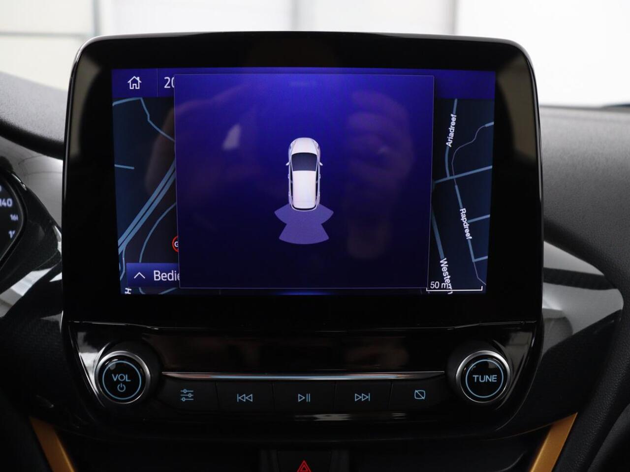 Ford FIESTA 1.0 EcoBoost Active | Automaat | Adaptive cruise | Trekhaak | B&O Sound | Climate control | Carplay | Navigatie | Parkeerhulp | Bluetooth | 68.200km NAP