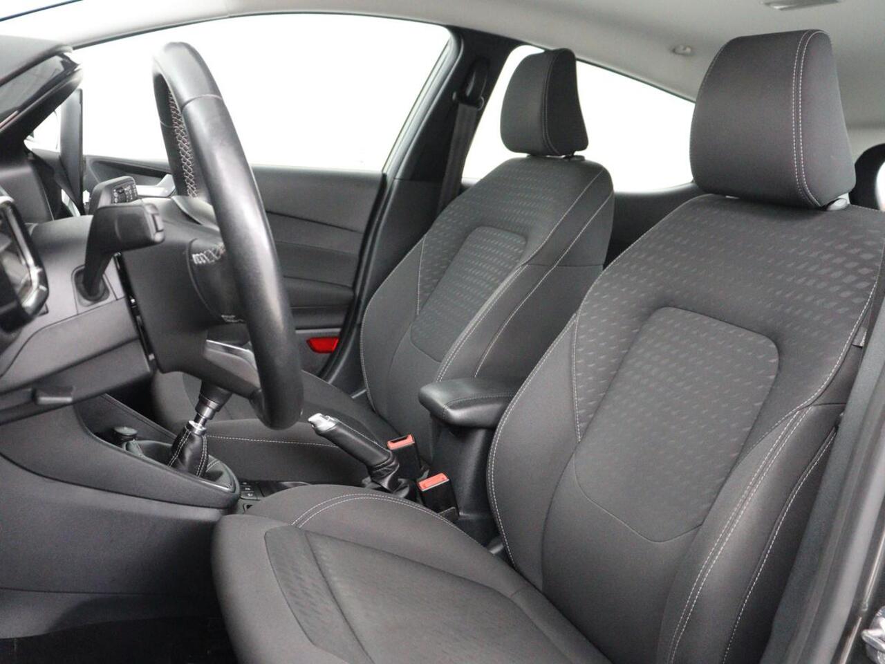 Ford FIESTA 1.0 EcoBoost Titanium | 1e eigenaar | Carplay | Climate control | Parkeerhulp | Cruise control | DAB | Bluetooth