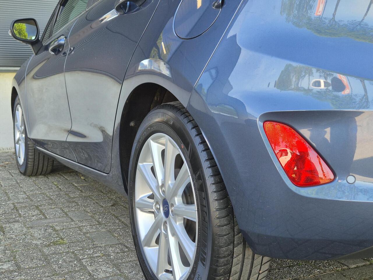 Ford FIESTA 1.0 EcoB.Titanium Automaat/Winterpack