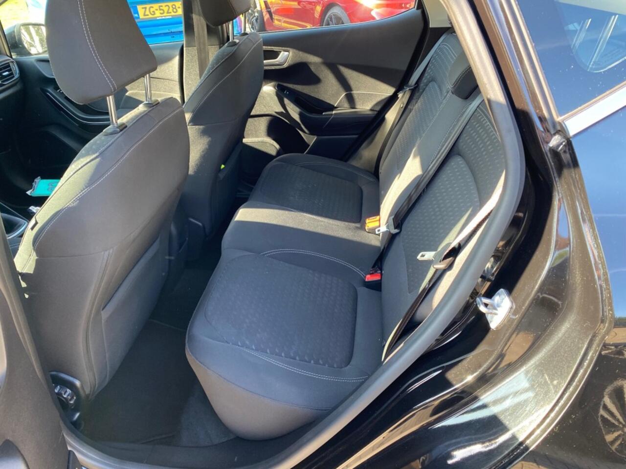 Ford FIESTA TITANIUM