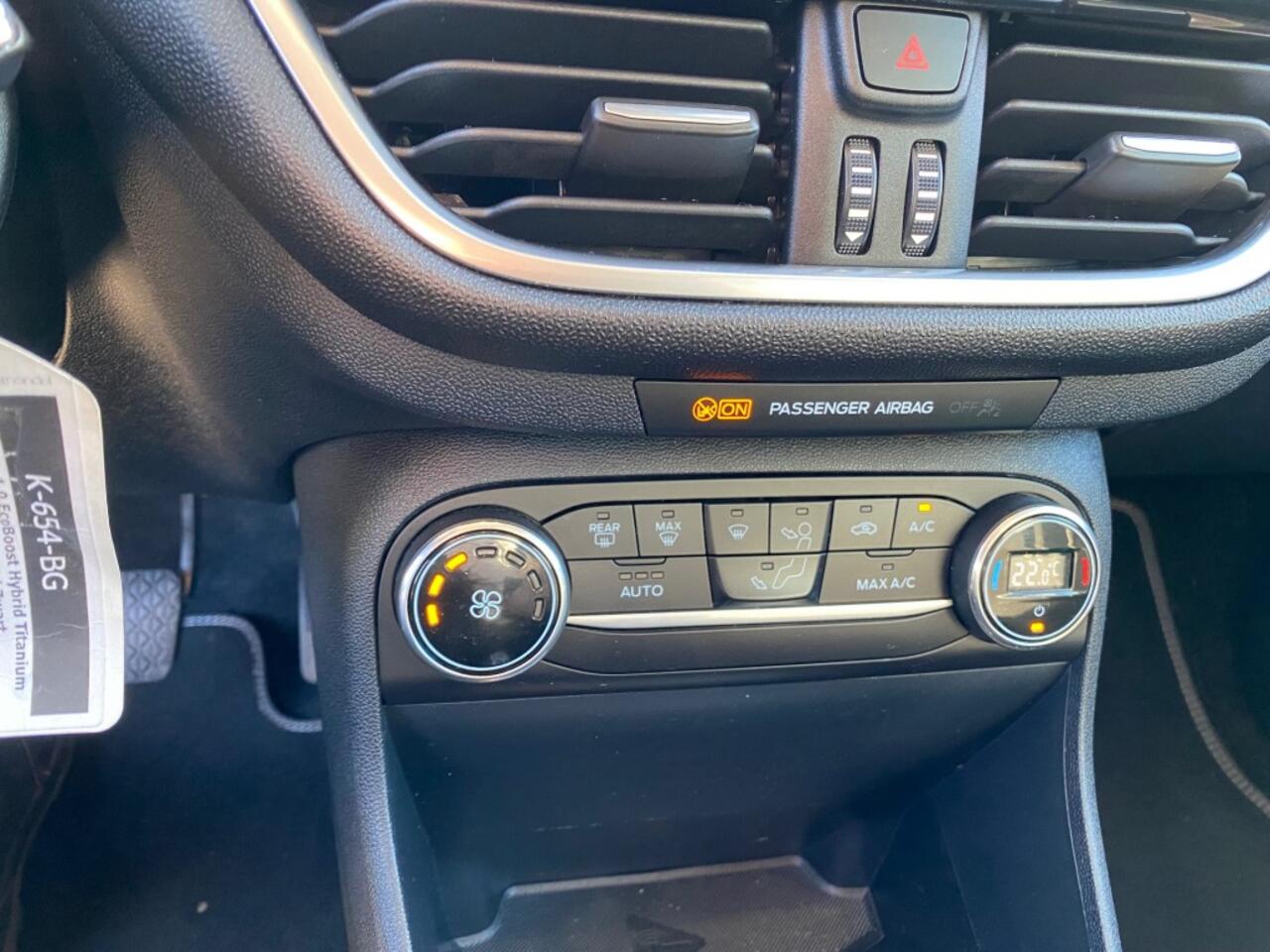 Ford FIESTA TITANIUM