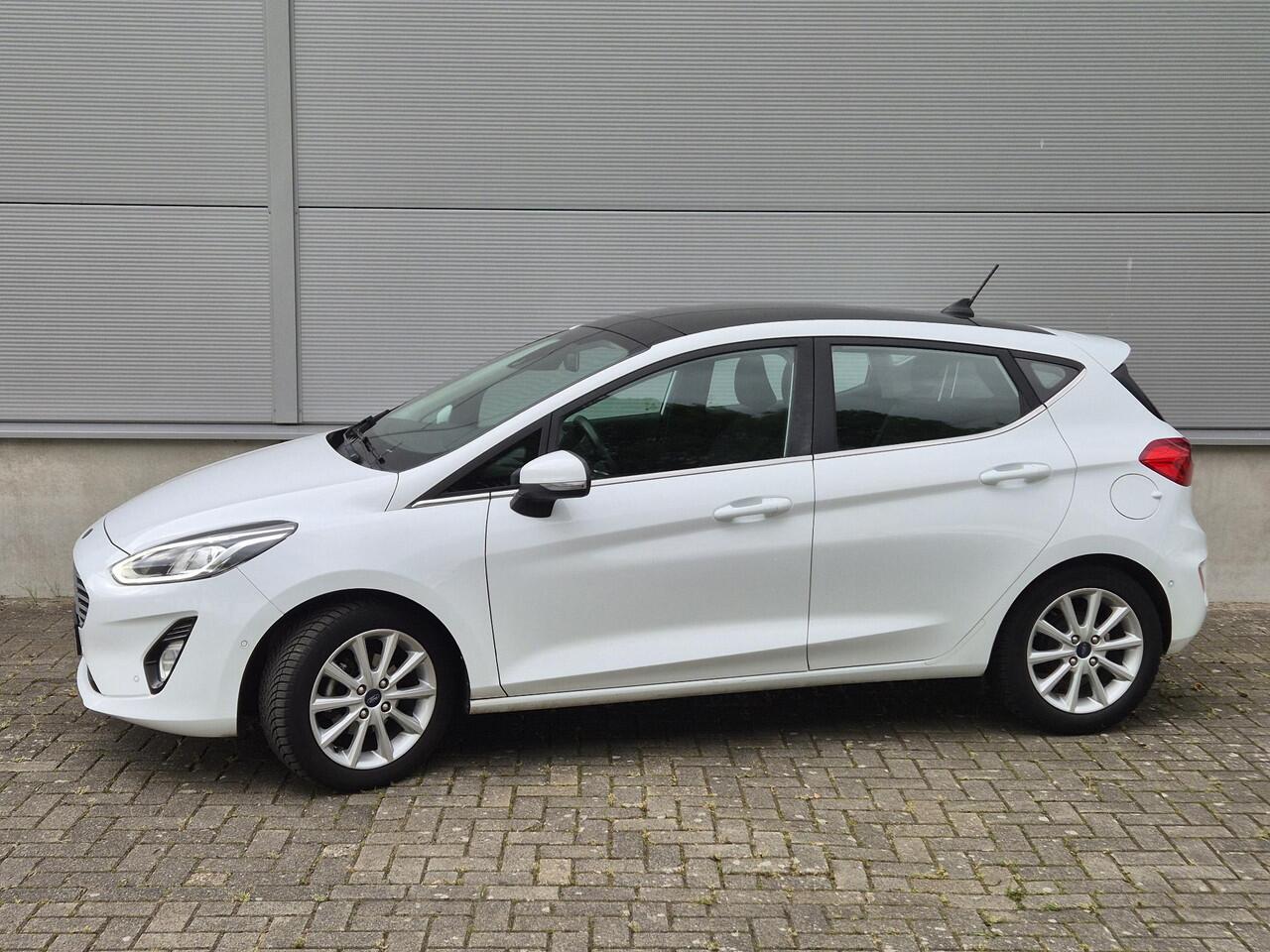 Ford FIESTA 1.0 EcoB. Titanium/Panoramadak/Winterpack/Driveass