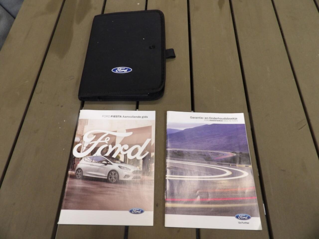 Ford FIESTA 1.0 EcoBoost Connected / navigatie