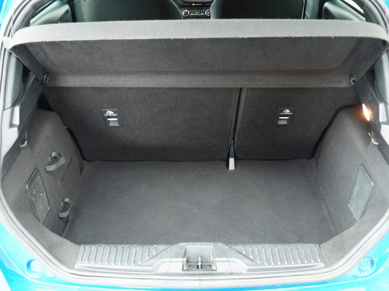 Ford FIESTA 1.0 EcoBoost ST-Line - Navigatie - Climate Control - Parkeersensoren - Lichtmetalen velgen