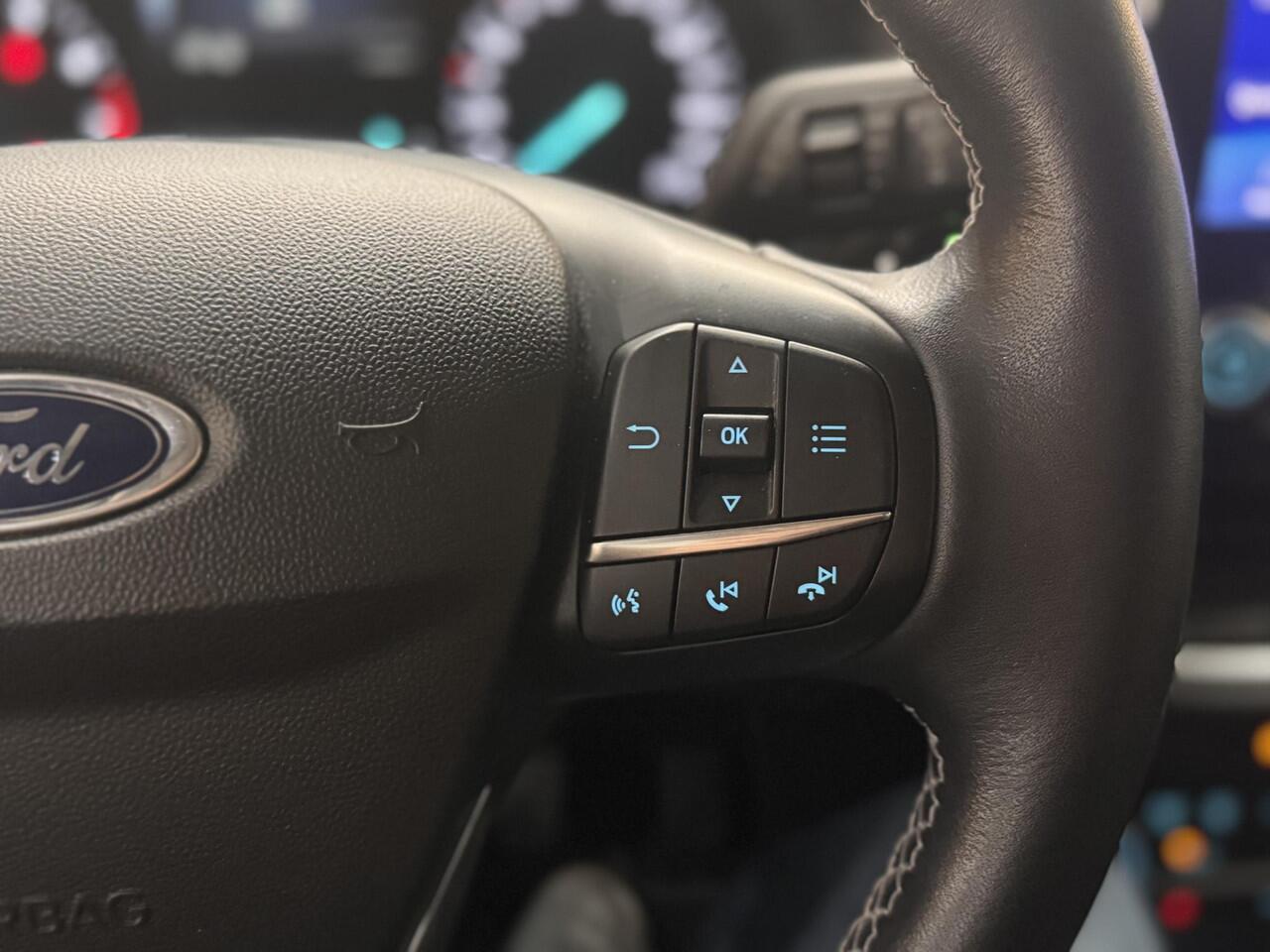 Ford FIESTA 95pk Titanium-X Navigatie Winter pack Climat Climat Cruise B&O Keyless Dealeronderhouden