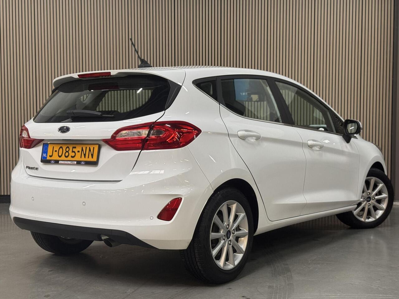 Ford FIESTA 95pk Titanium-X Navigatie Winter pack Climat Climat Cruise B&O Keyless Dealeronderhouden