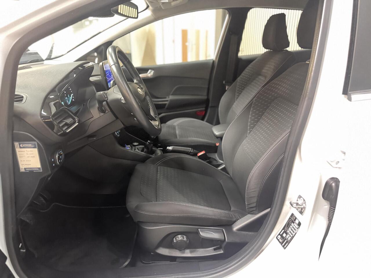 Ford FIESTA 95pk Titanium-X Navigatie Winter pack Climat Climat Cruise B&O Keyless Dealeronderhouden