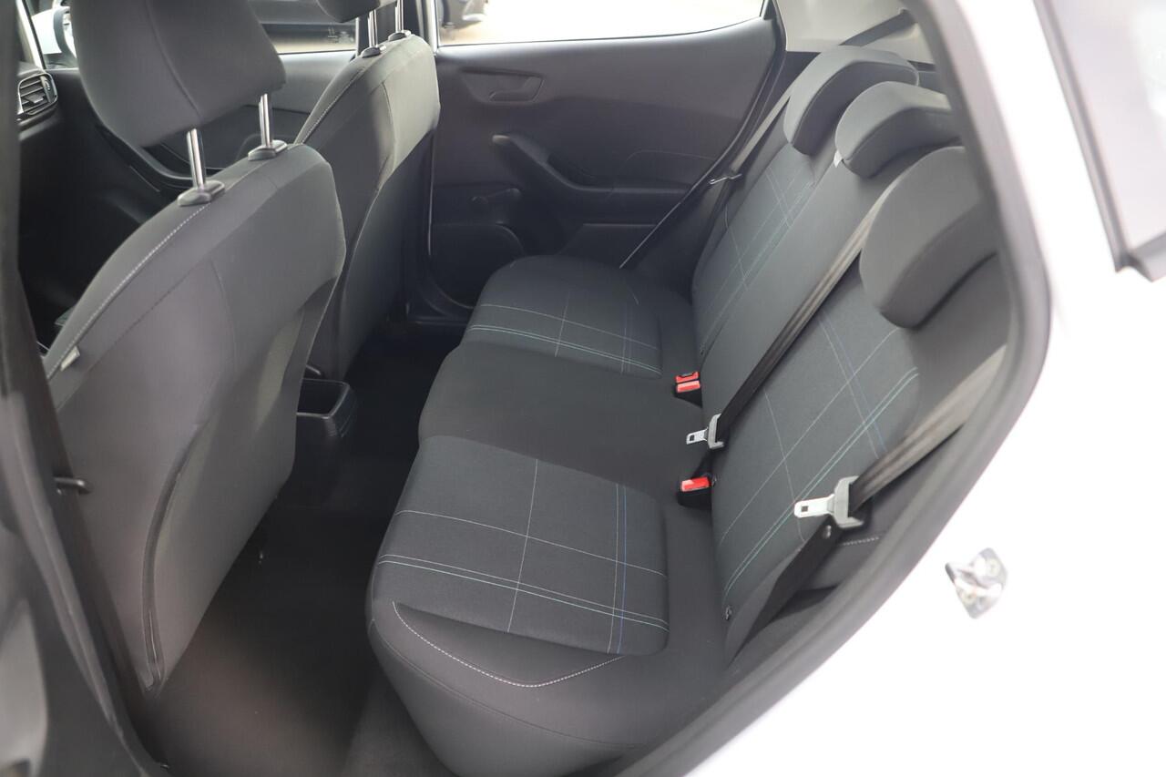 Ford FIESTA 1.0 EcoBoost Connected 95PK Trekhaak Carplay Android Navigatie Airco Cruise Control