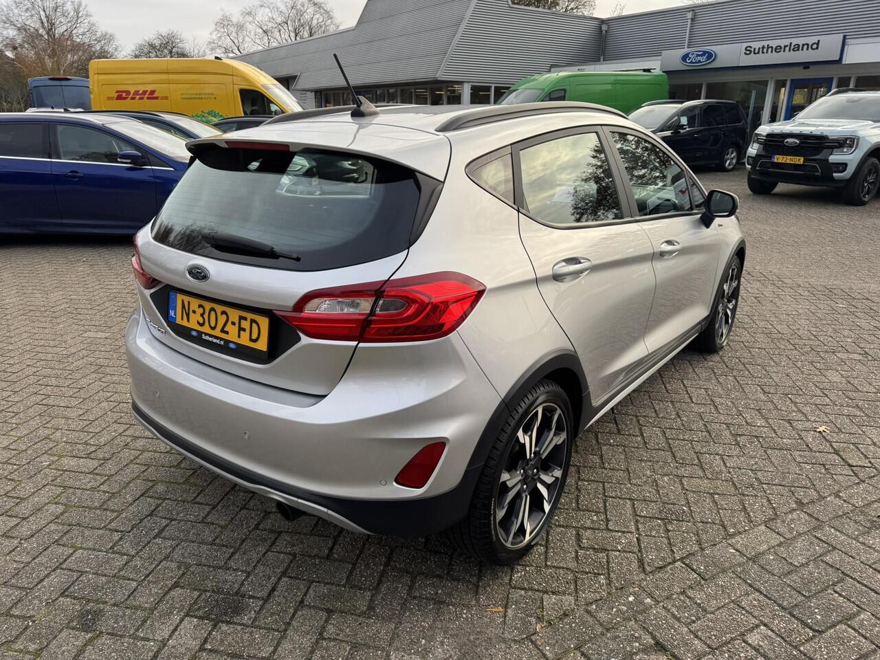 Ford FIESTA 1.0 EcoBoost Active X 95pk 18 inch velgen | Stoelverwarming | Cruise control | Parkeersensoren | Vooruitverwarming