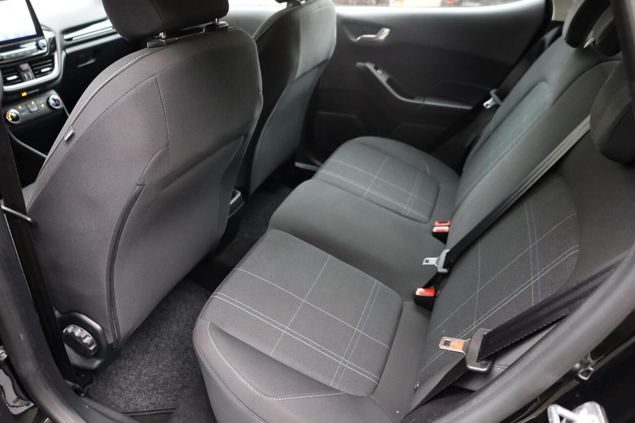 Ford FIESTA 1.0 EcoBoost Connected CARPLAY CRUISE NAVI VOICE DAB PDC NAP