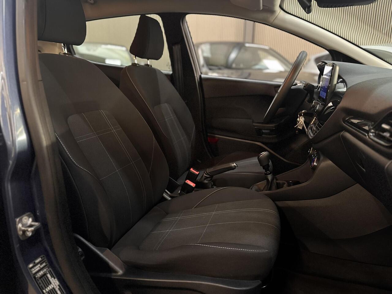 Ford FIESTA 95pk EcoBoost Connected Navigatie Cruise Parking pack All Seasons Dealeronderhouden 5drs