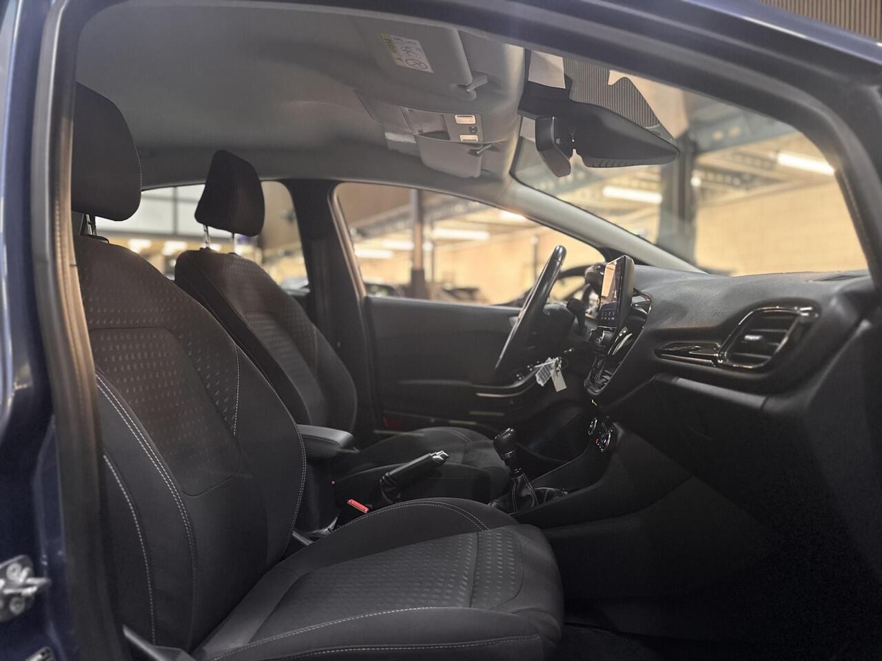 Ford FIESTA 95pk Titanium Climat Cruise Winter pack Parkeersensoren 5drs Dealeronderhouden