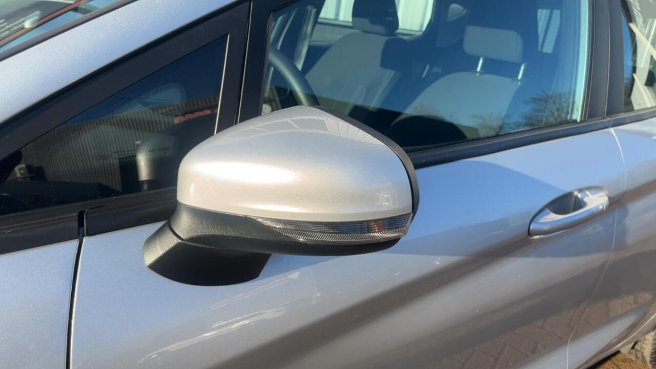Ford FIESTA 1.0 EcoB. Connected Navigatie,Cruise, PDC