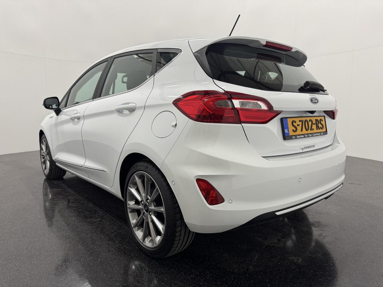 Ford FIESTA 1.0 EcoBoost 100PK Vignale Winterpack , Adaptive Cruise Control, Navigatie, Camera, Climate Control,