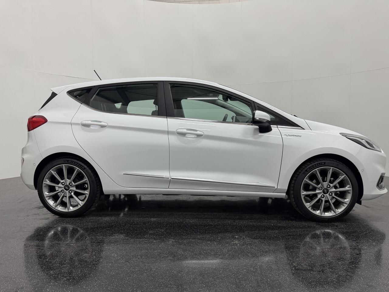 Ford FIESTA 1.0 EcoBoost 100PK Vignale Winterpack , Adaptive Cruise Control, Navigatie, Camera, Climate Control,