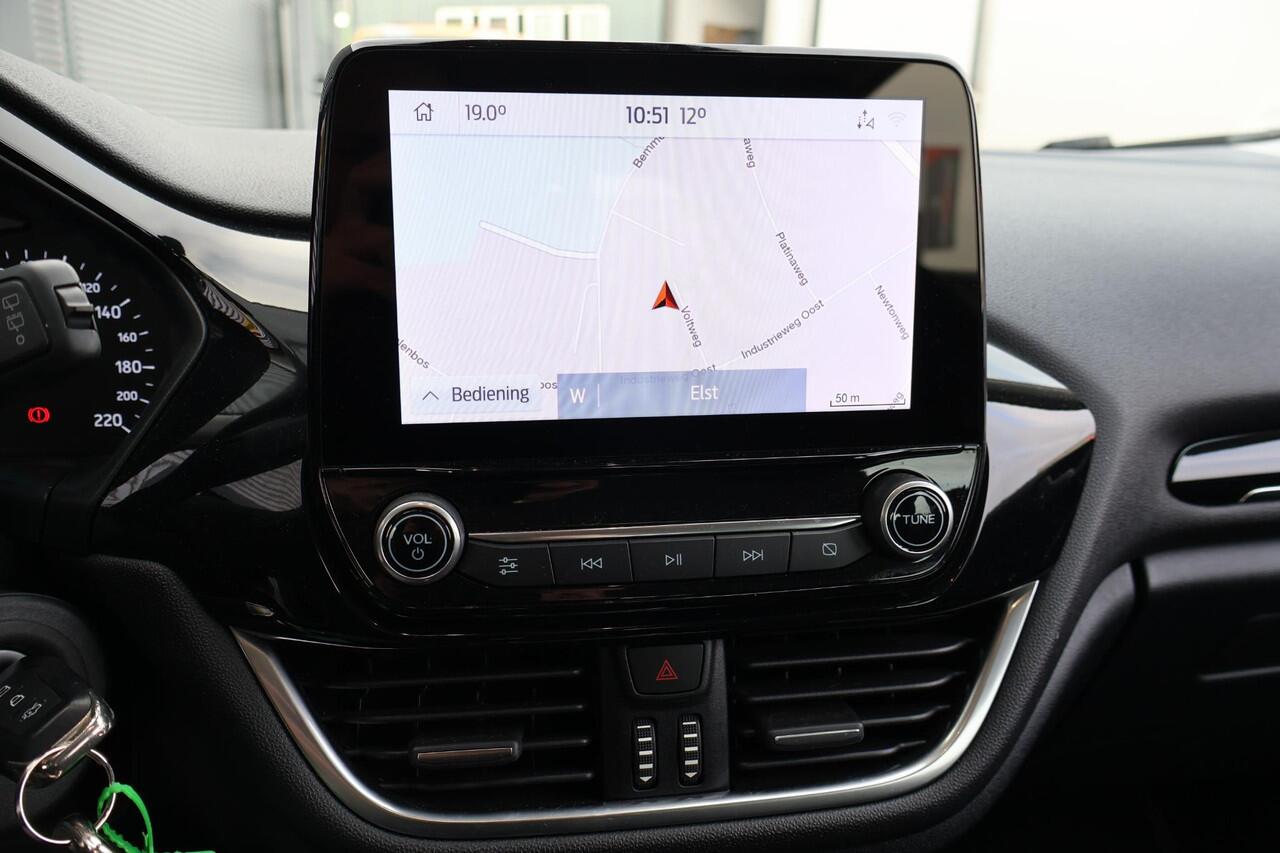 Ford FIESTA 1.0 Titanium 1e Eigenaar | NL-Auto | Volledig Onderh. | BTW | Navi | Cruise | Full Led | Carplay | DAB | Hill-Hold | Multimedia |PDC Achter