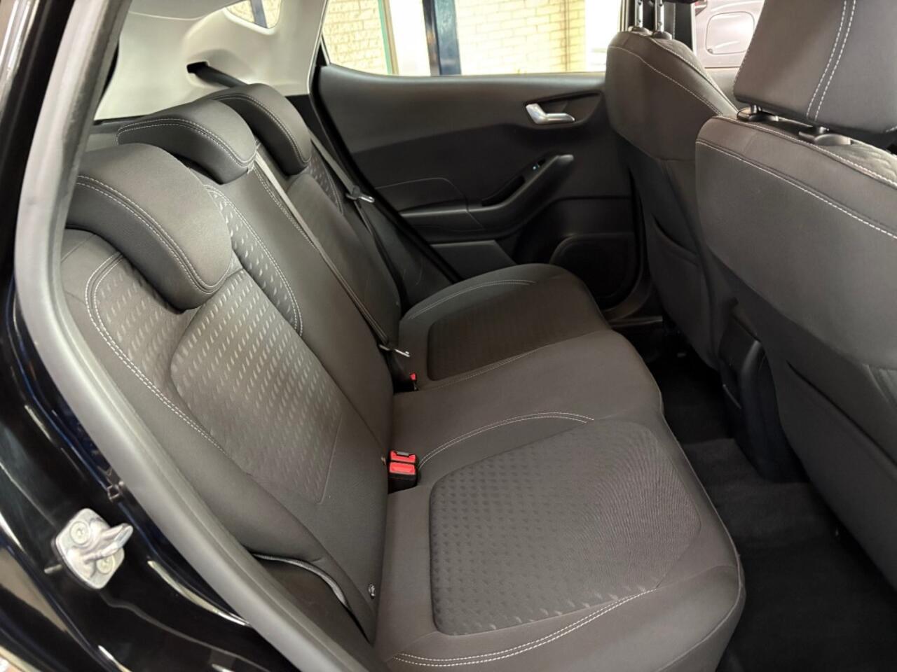 Ford FIESTA 125pk Mild Hybrid Titanium Navigatie ECC CRUISE DAB