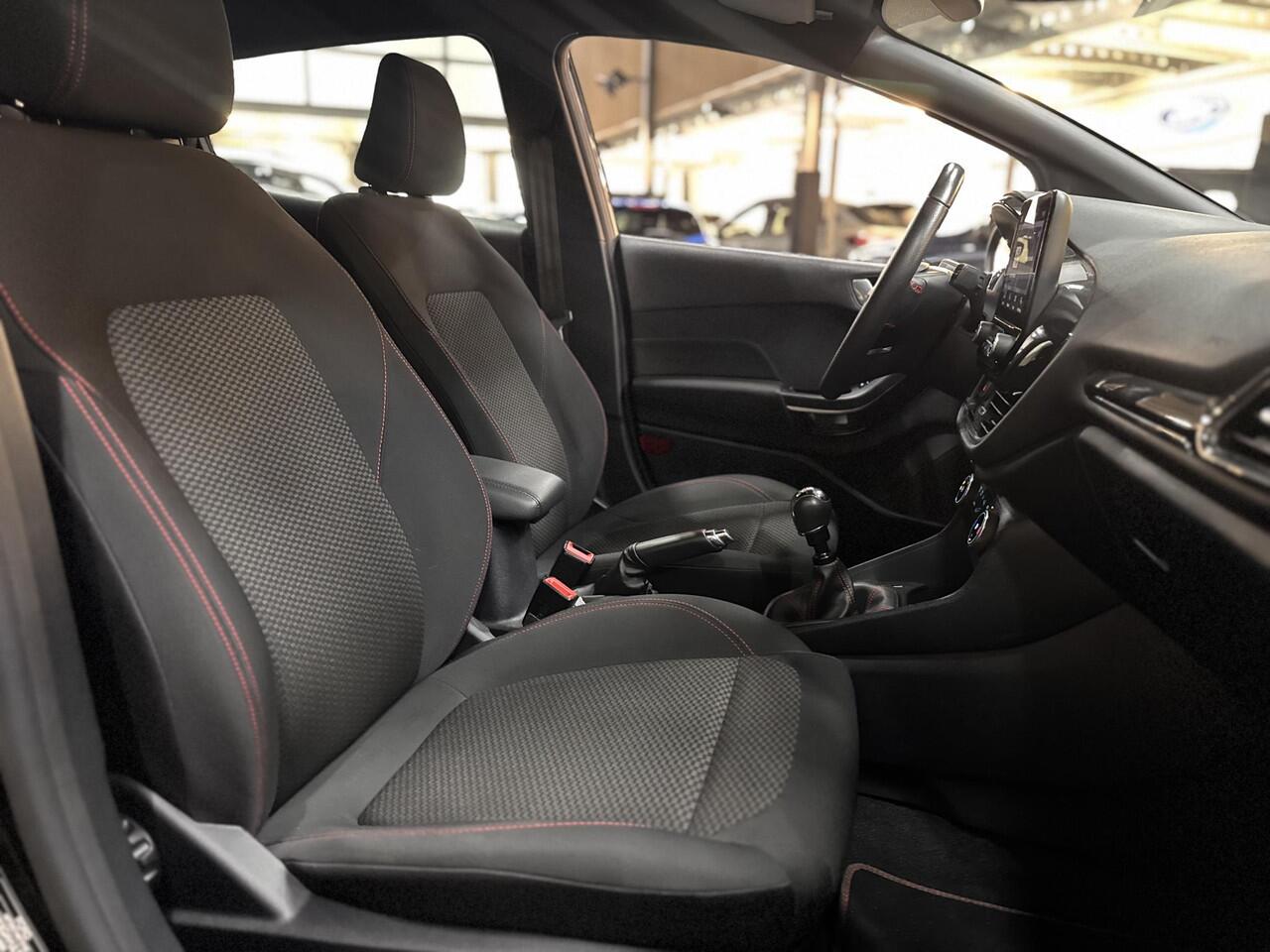 Ford FIESTA 1.0 EcoBoost ST-Line Climat Cruise Parkeersensoren DAB+ Dealeronderhouden 5drs