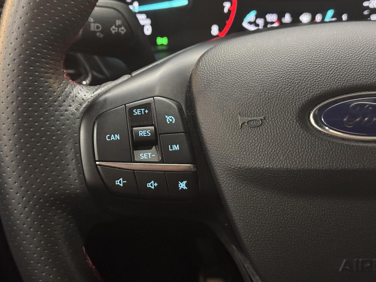Ford FIESTA 1.0 EcoBoost ST-Line Climat Cruise Parkeersensoren DAB+ Dealeronderhouden 5drs