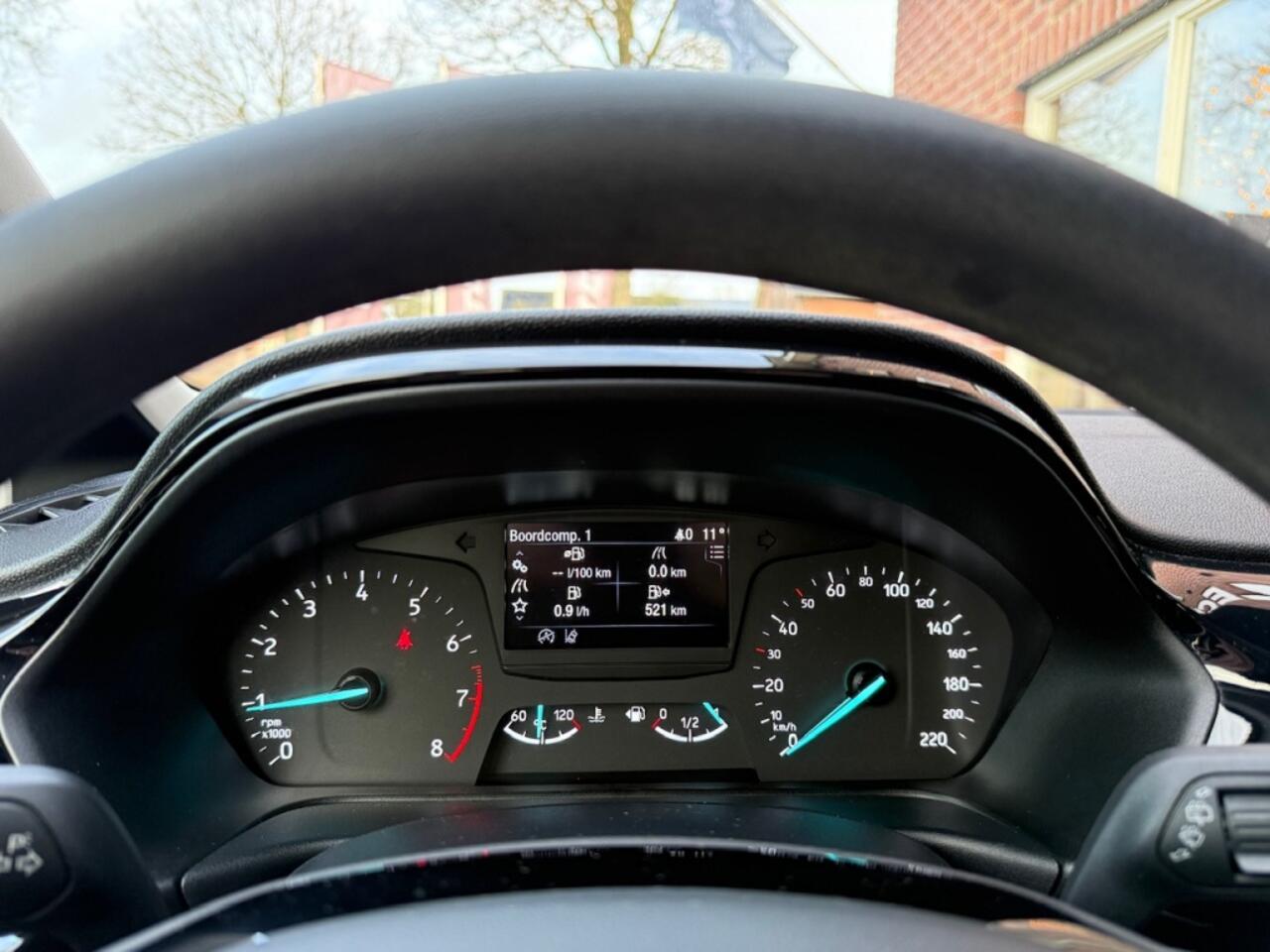 Ford FIESTA 1.0 EcoB. Connected RIJKLAAR / INCL GARANTIE / NAVI / CRUISE / A