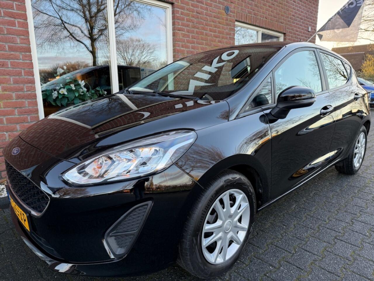 Ford FIESTA 1.0 EcoB. Connected RIJKLAAR / INCL GARANTIE / NAVI / CRUISE / A