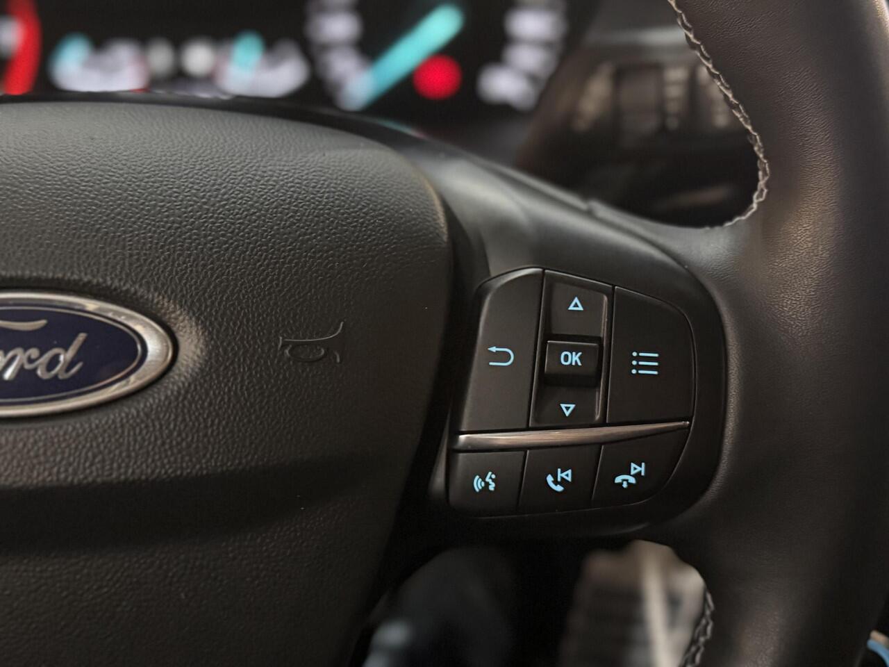 Ford FIESTA 125pk EcoBoost Titanium Automaat Climat Cruise Parkeersensoren 17.000km Dealeronderhouden