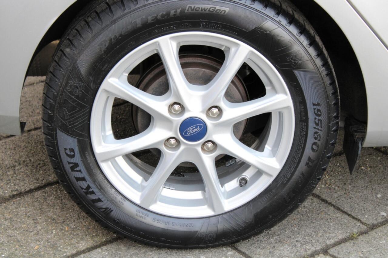 Ford FIESTA 1.0 EcoBoost Titanium