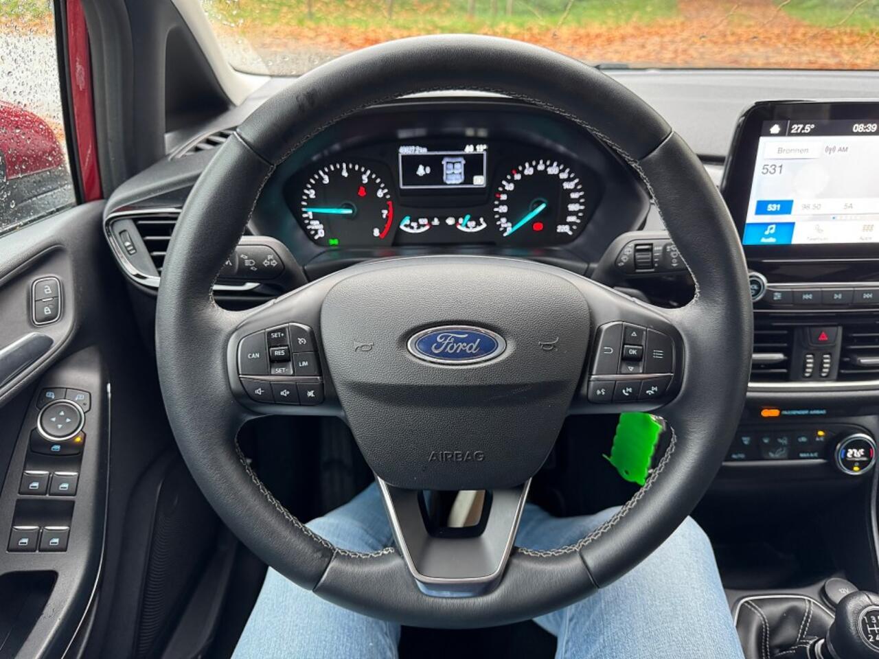 Ford FIESTA 1.0 95pk Titanium ecc,navigatie,pdc,cruise,lmv,dglas,led