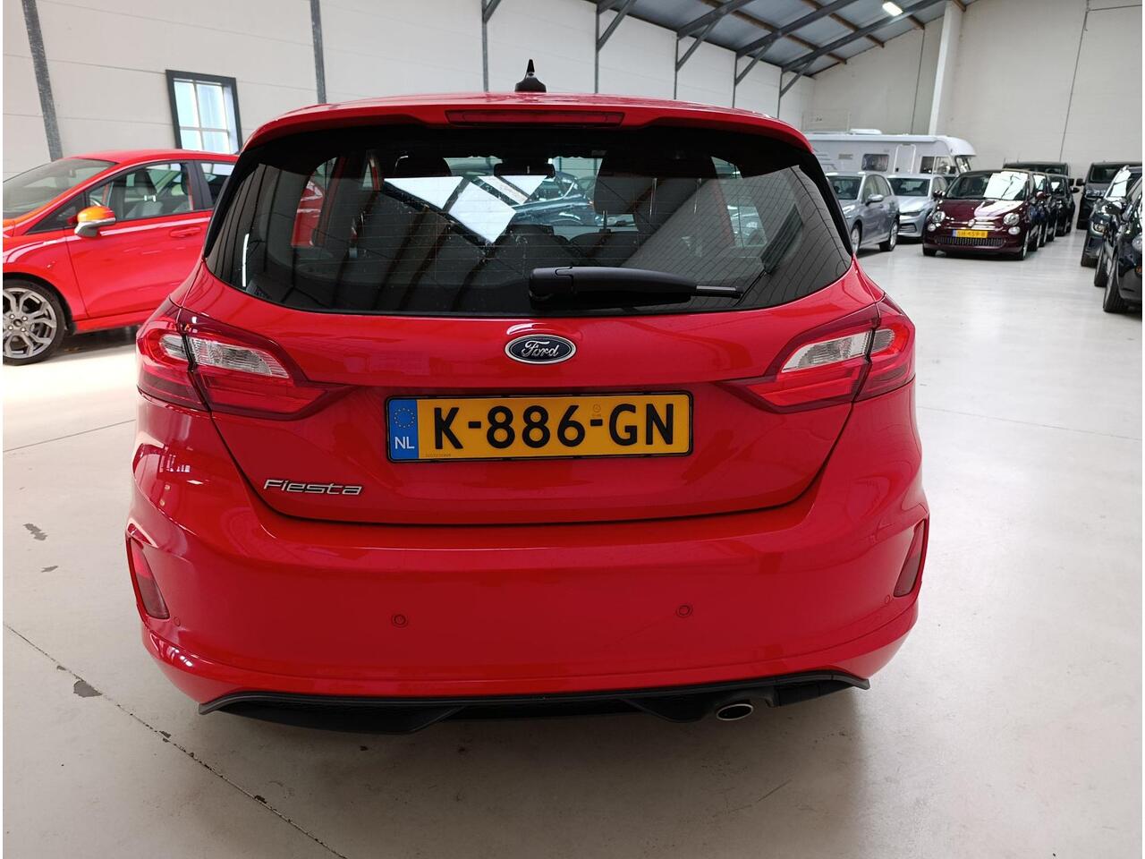 Ford FIESTA 1.0 EcoBoost ST-Line Airconditioning (automatisch) |Audiosysteem | Cruise control | Parkeer sensoren |Led verlichting