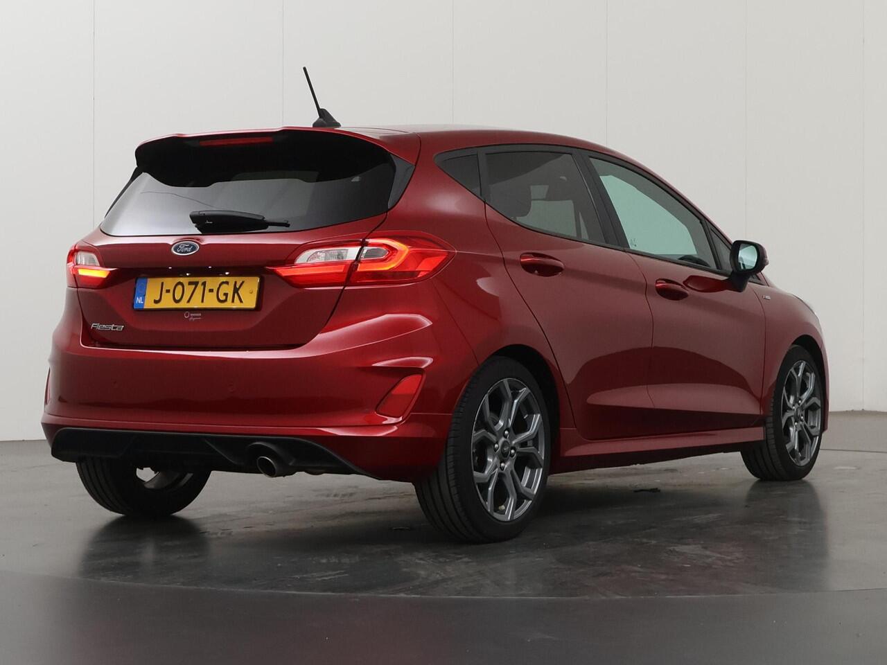 Ford FIESTA 1.0 EcoBoost ST-Line | Trekhaak | Navigatie | Climate Control | Cruise Control | Apple Carplay/Android Auto | Keyless Go |