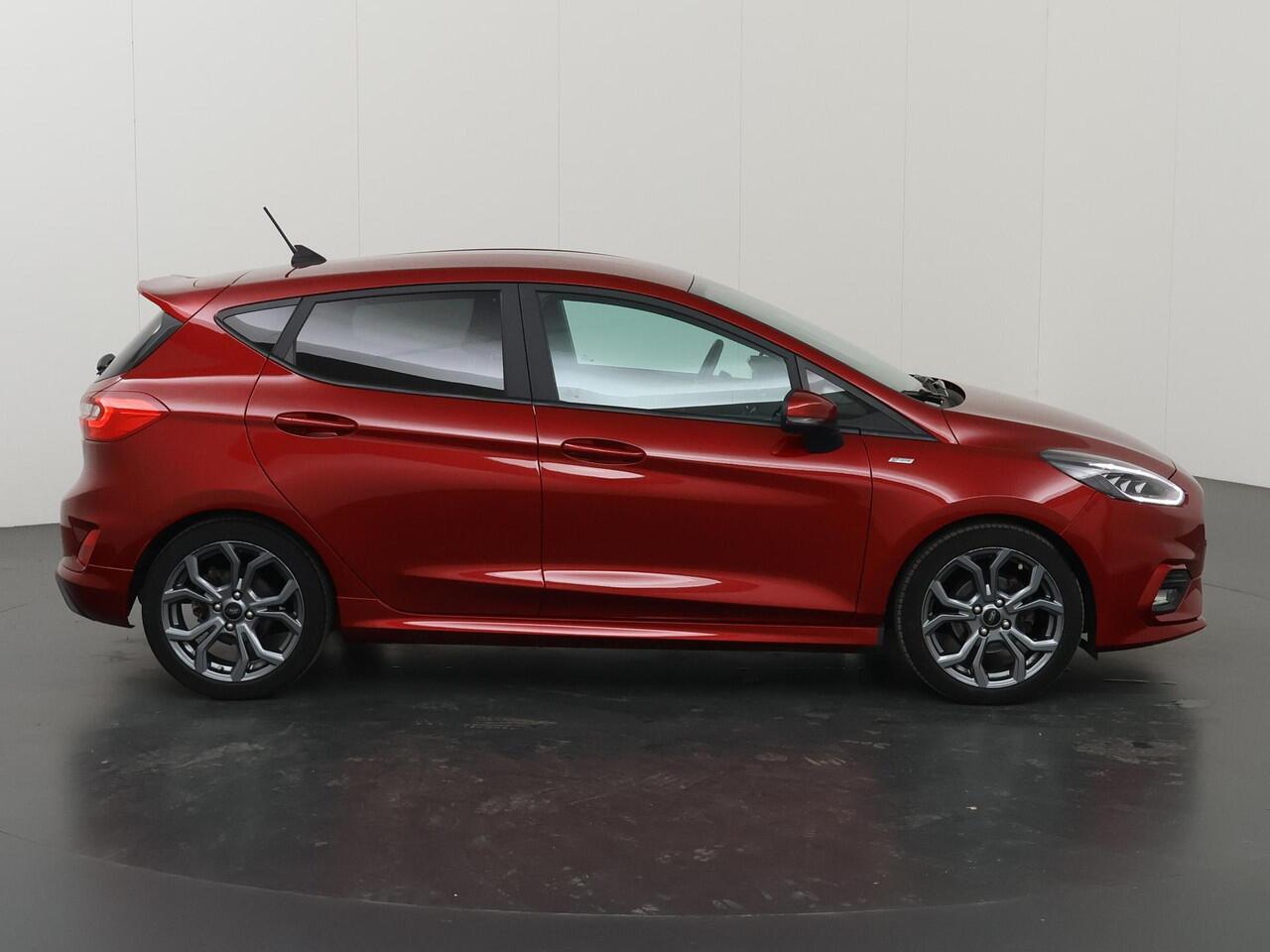 Ford FIESTA 1.0 EcoBoost ST-Line | Trekhaak | Navigatie | Climate Control | Cruise Control | Apple Carplay/Android Auto | Keyless Go |