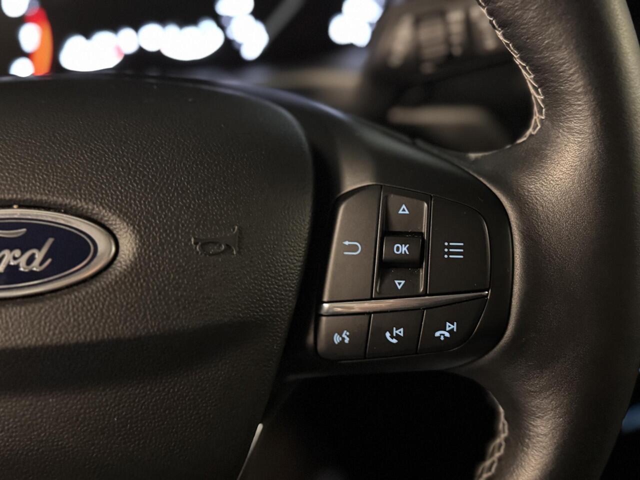 Ford FIESTA 95pk Titanium X Half Leer Adap Cruise Camera Winter Parking Dodehoek pack Dealeronderhouden