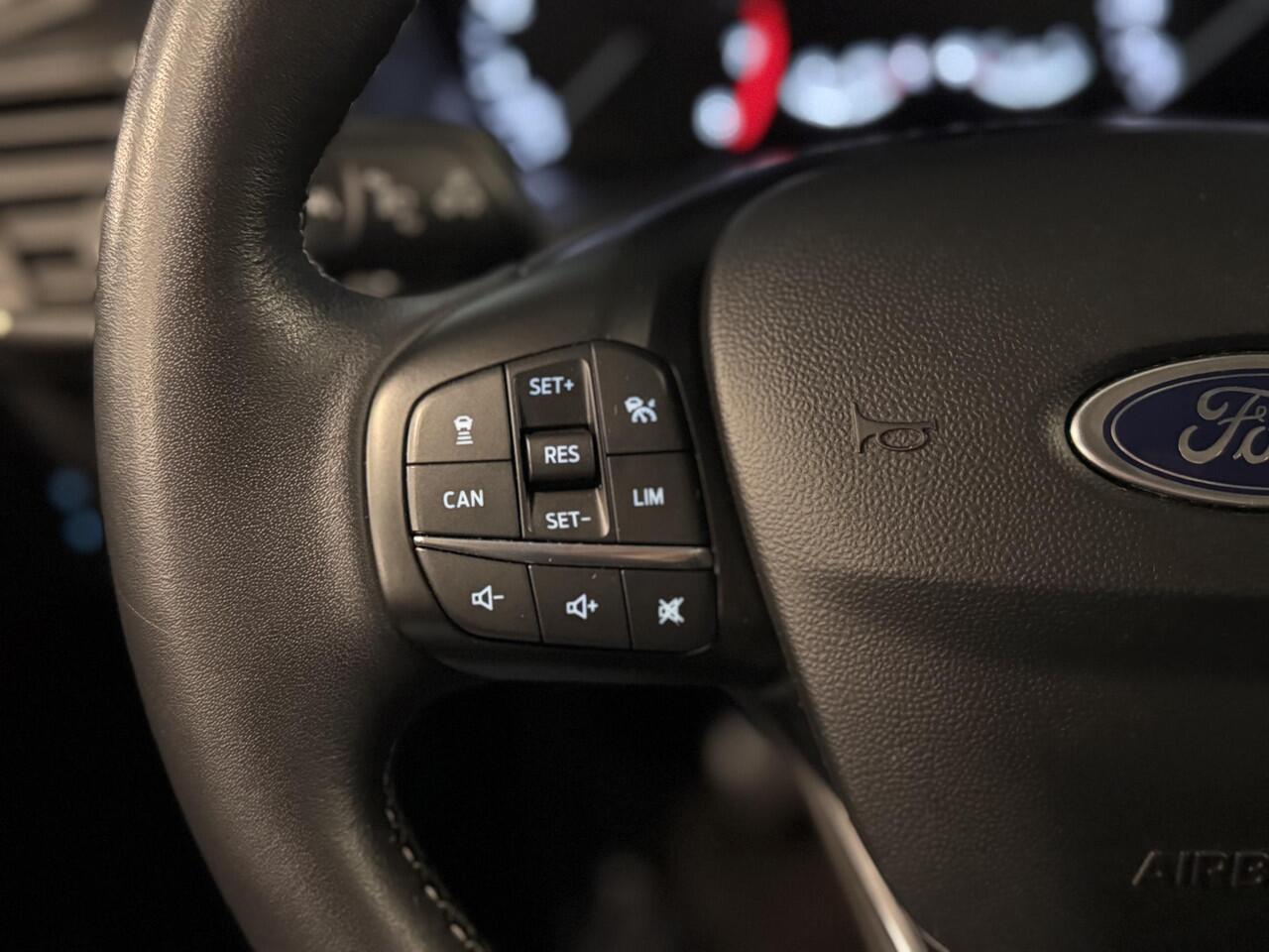 Ford FIESTA 95pk Titanium X Half Leer Adap Cruise Camera Winter Parking Dodehoek pack Dealeronderhouden