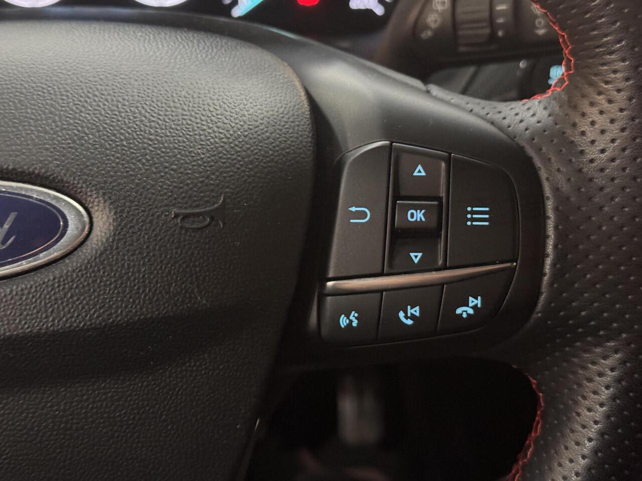 Ford FIESTA 1.0 EcoBoost ST-Line Navi Camera Adap Cruise Parking & Dodehoek pack Privacy Glass 5drs