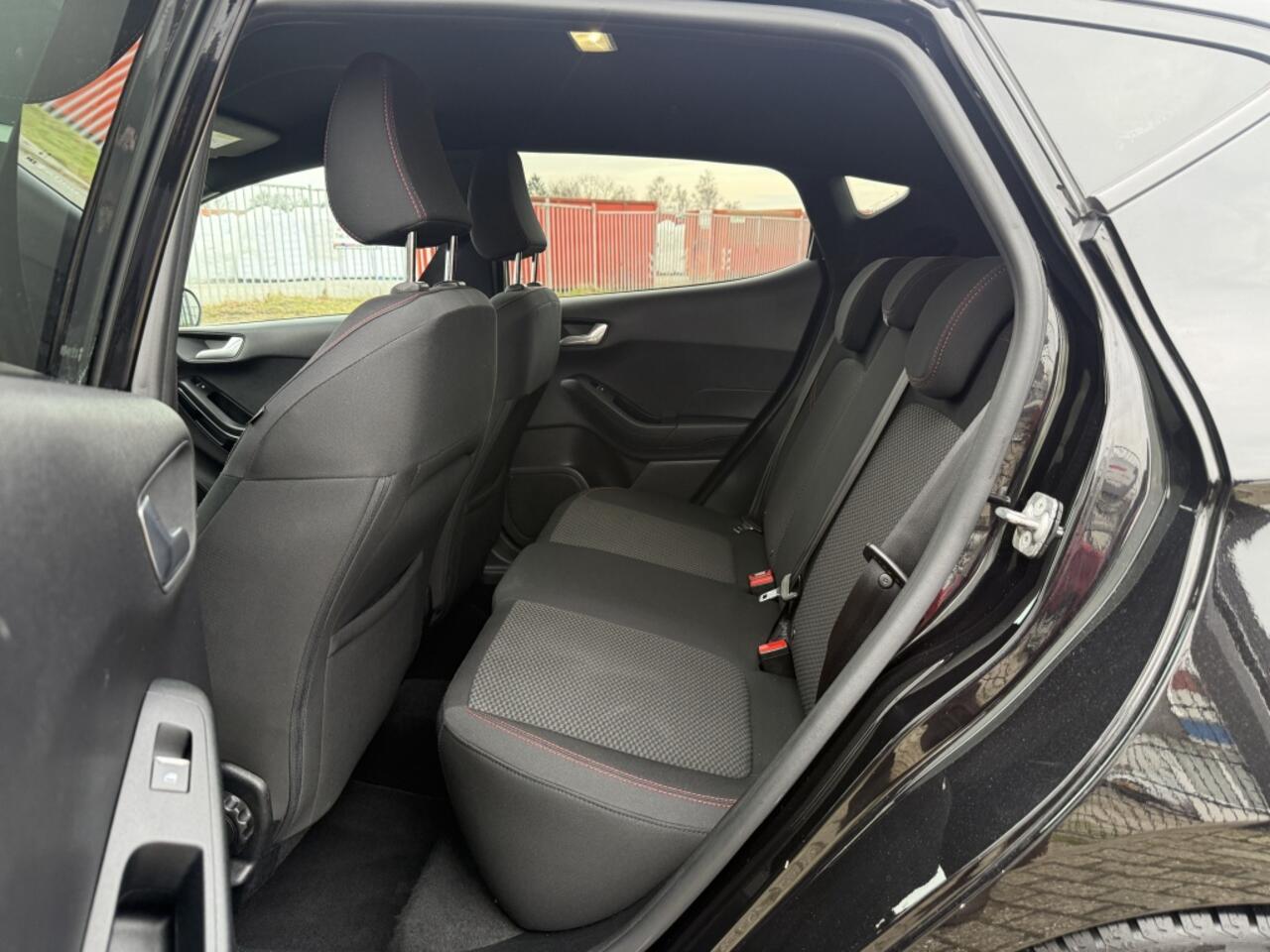 Ford FIESTA 1.0 EcoBoost Hybride ST-line X