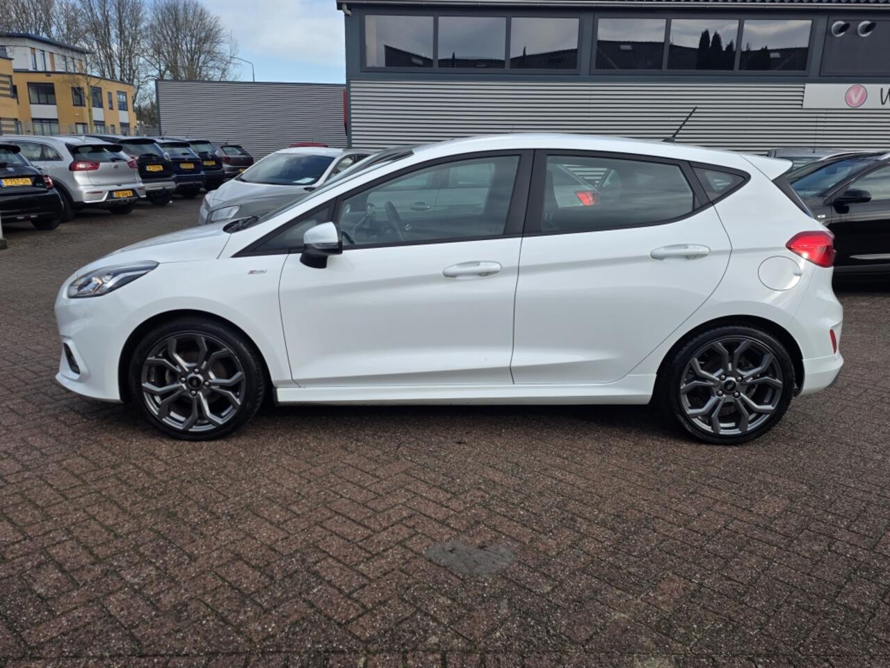 Ford FIESTA 1.0 EcoB. ST-Line apple carplay/andriod.