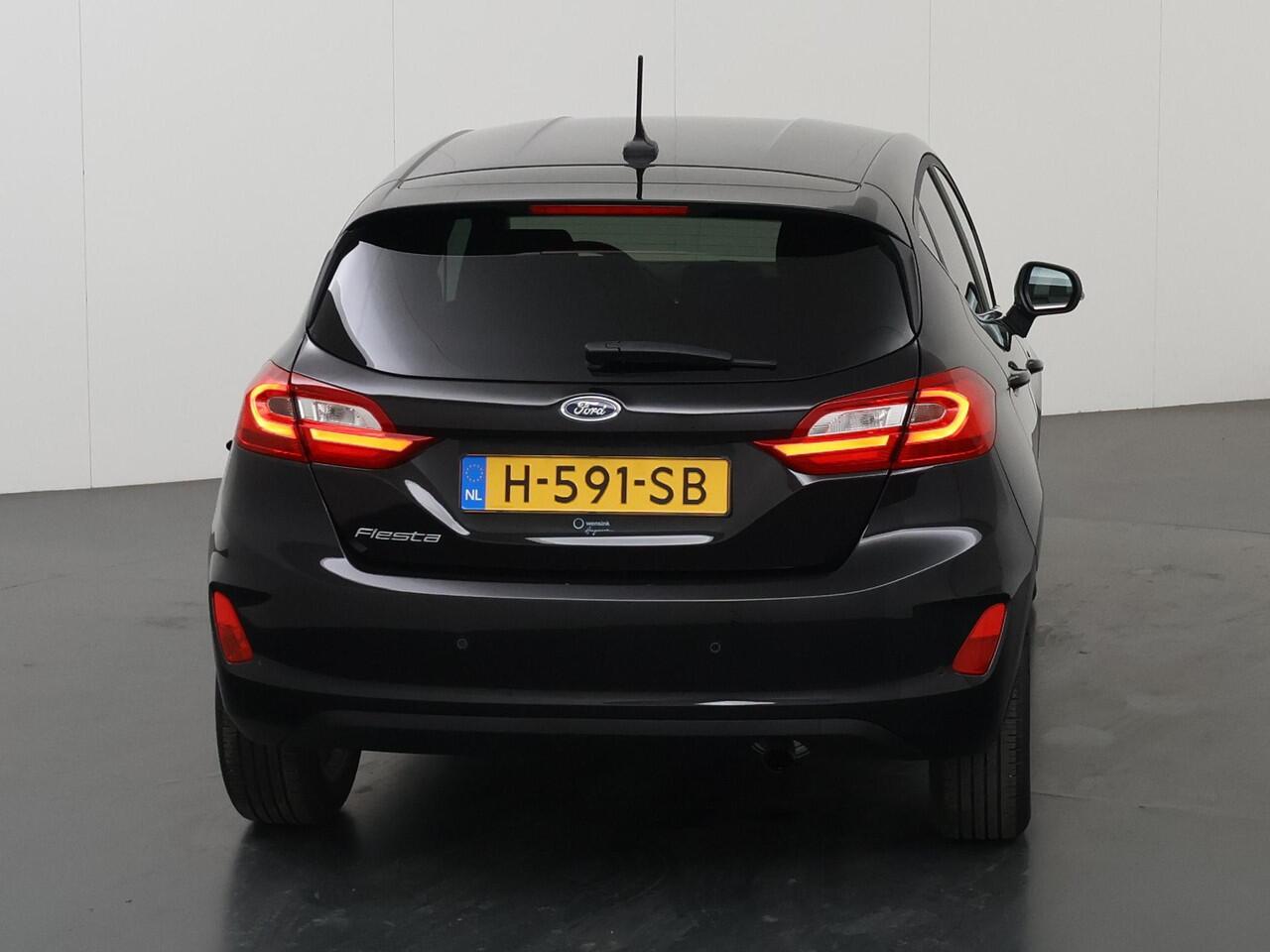 Ford FIESTA 1.0 EcoBoost Titanium | Winterpakket | Navigatie | Climate Control | Cruise Control |