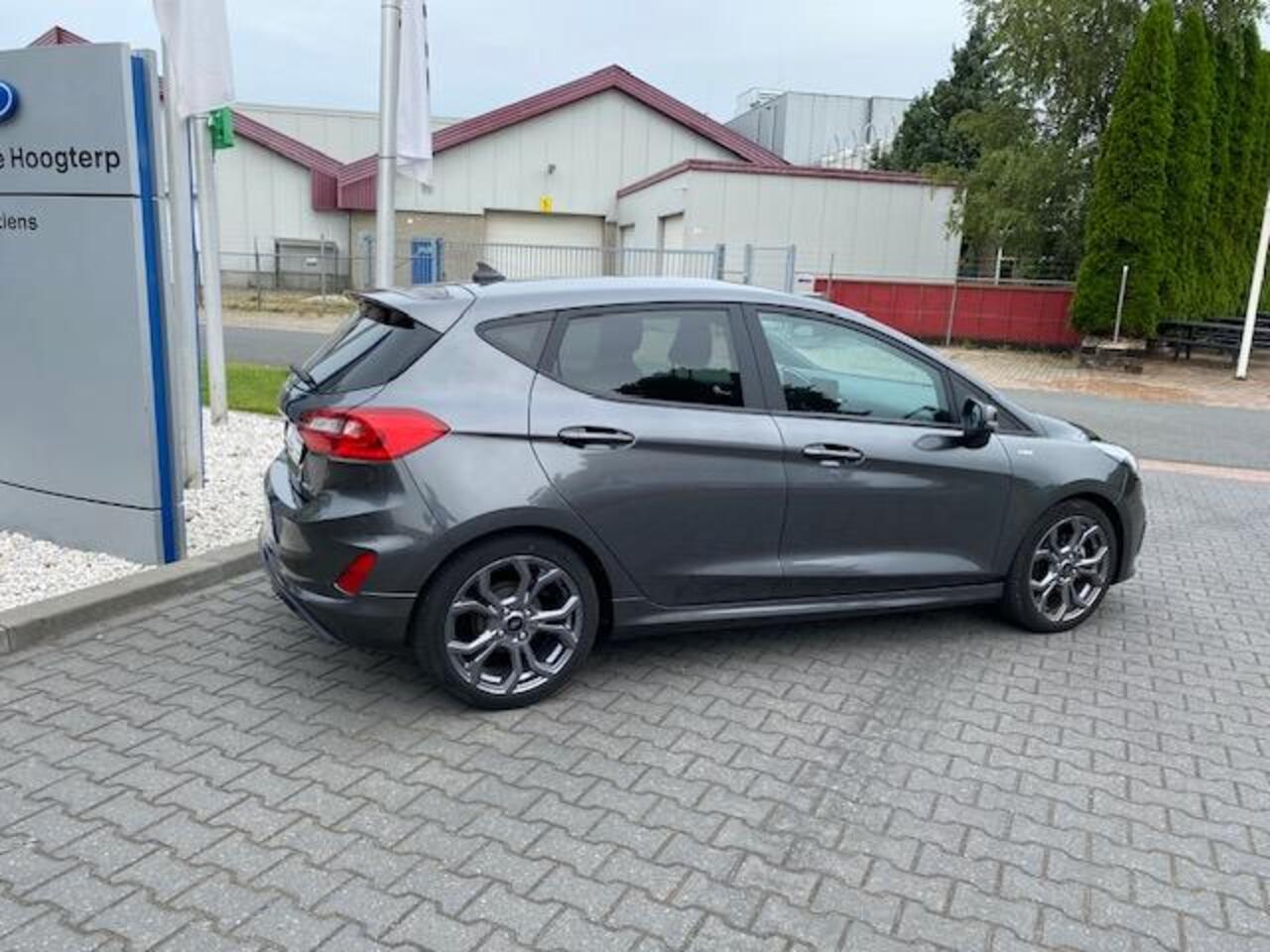 Ford FIESTA 1.0 EcoBoost Hybrid ST-Line NAVI.PDC.APPLE CAR PLAY.CRUISE.33509KM.