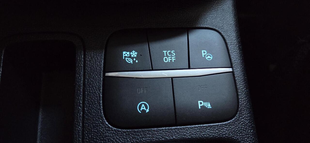 Ford FIESTA 1.0 EcoBoost Hybrid Vignale Lederen bekleding-125pk-addaptieve cruise-winterpack