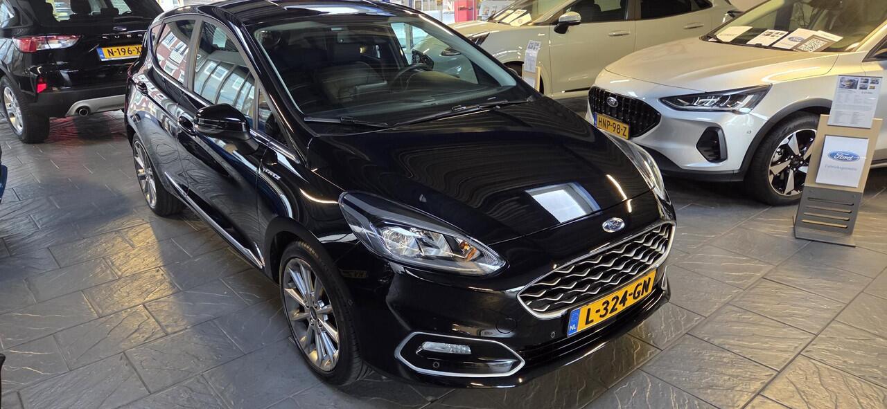Ford FIESTA 1.0 EcoBoost Hybrid Vignale Lederen bekleding-125pk-addaptieve cruise-winterpack