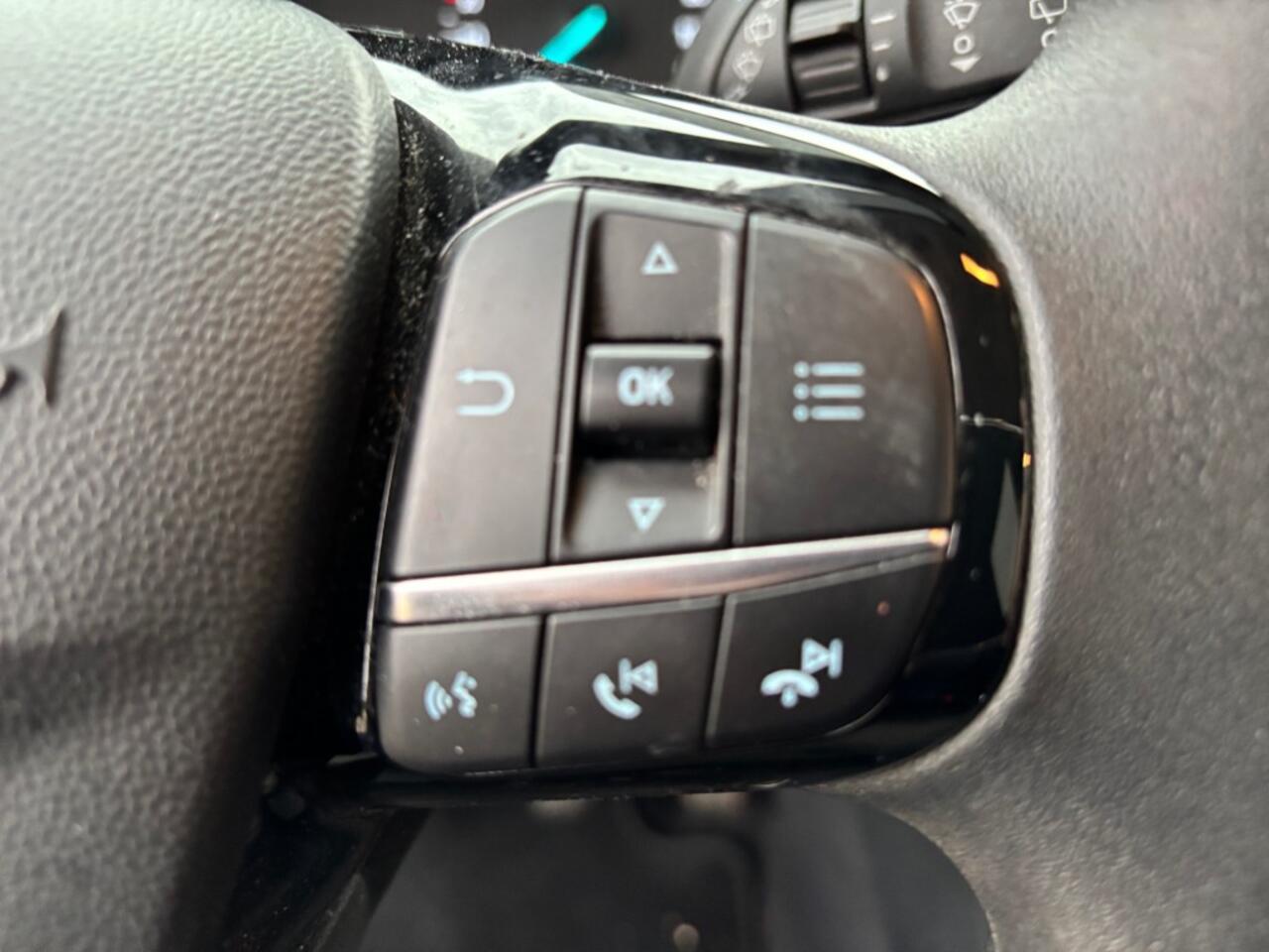 Ford FIESTA 1.0 ECOB. CONNECTED 101PK NAVI AIRCO CRUISE CONTROL