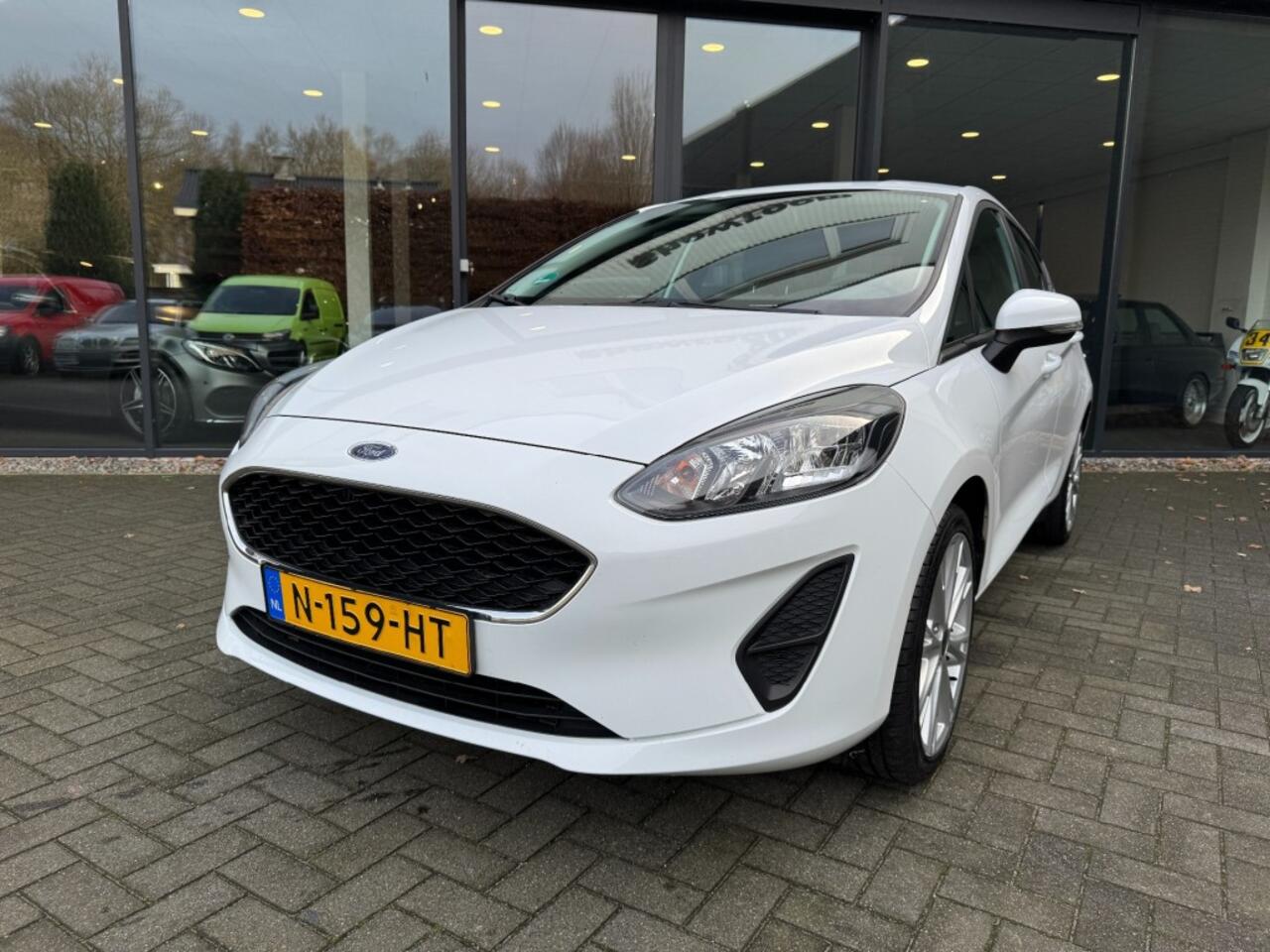 Ford FIESTA 1.0 101pk EcoBoost Connected ,Navi,Cruise,Elekt,CarPlay,17Inch Lmv