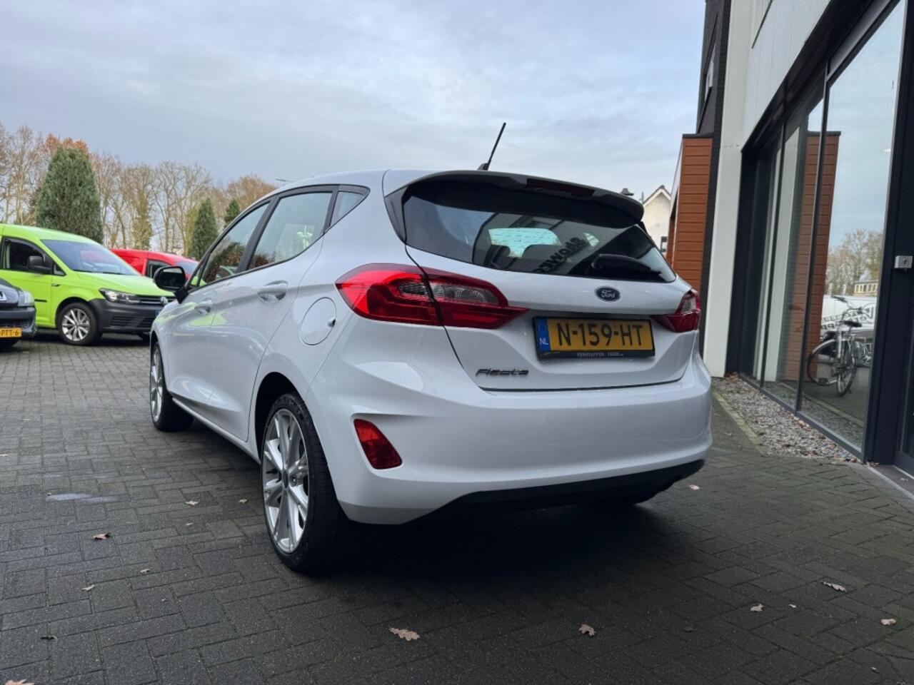 Ford FIESTA 1.0 101pk EcoBoost Connected ,Navi,Cruise,Elekt,CarPlay,17Inch Lmv