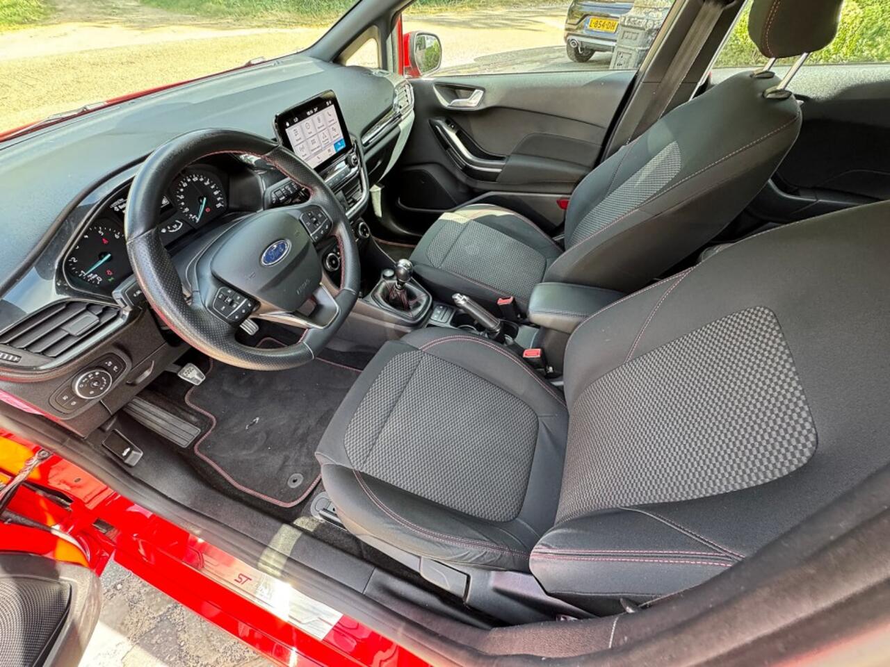 Ford FIESTA 1.0 EcoBoost ST-Line ecc,lmv,carplay,pdc